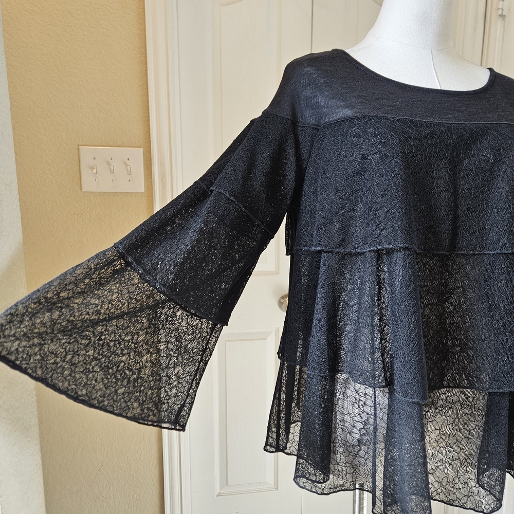 Nally & Millie Tiered Lace Overlay Top – Black Size OS NWT - Picture 3 of 13